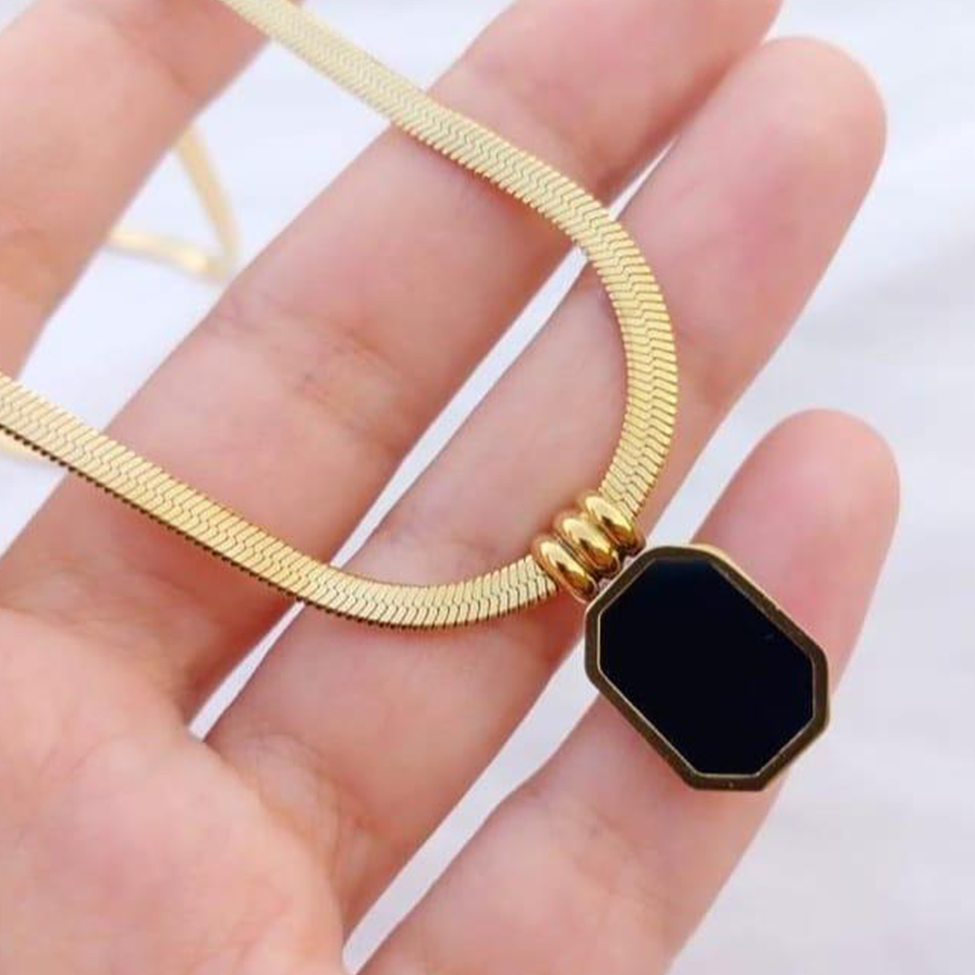 Luxury Rectangle Pendant Gold Snake Chain (N8)