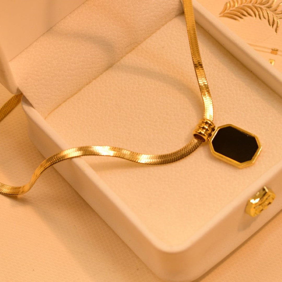 Luxury Rectangle Pendant Gold Snake Chain (N8)
