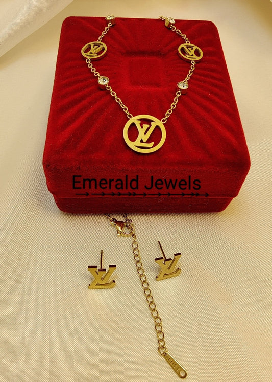 Set LV earring necklace  (SP2)