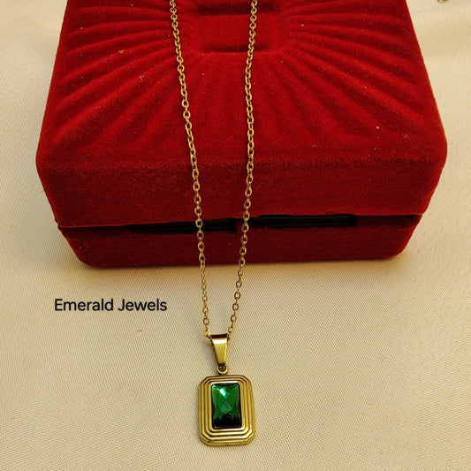 Green Stone Necklace