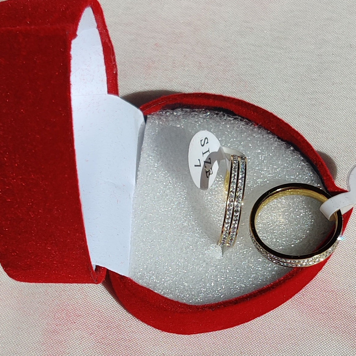 Beautiful Daimond Ring