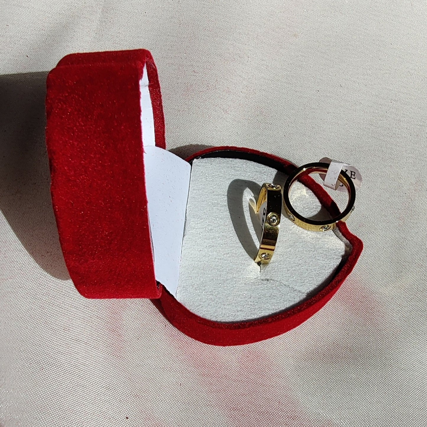 Beautiful Daimond Ring