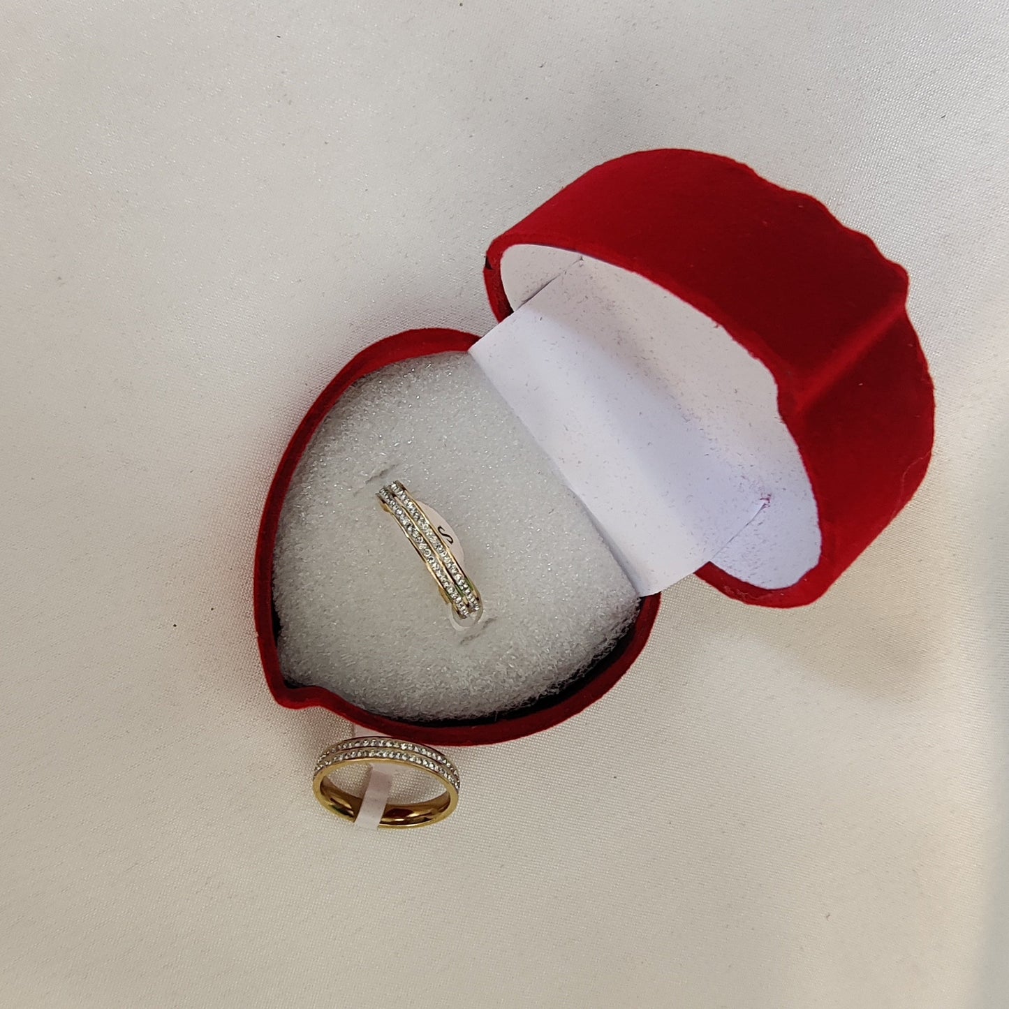 Beautiful Daimond Ring