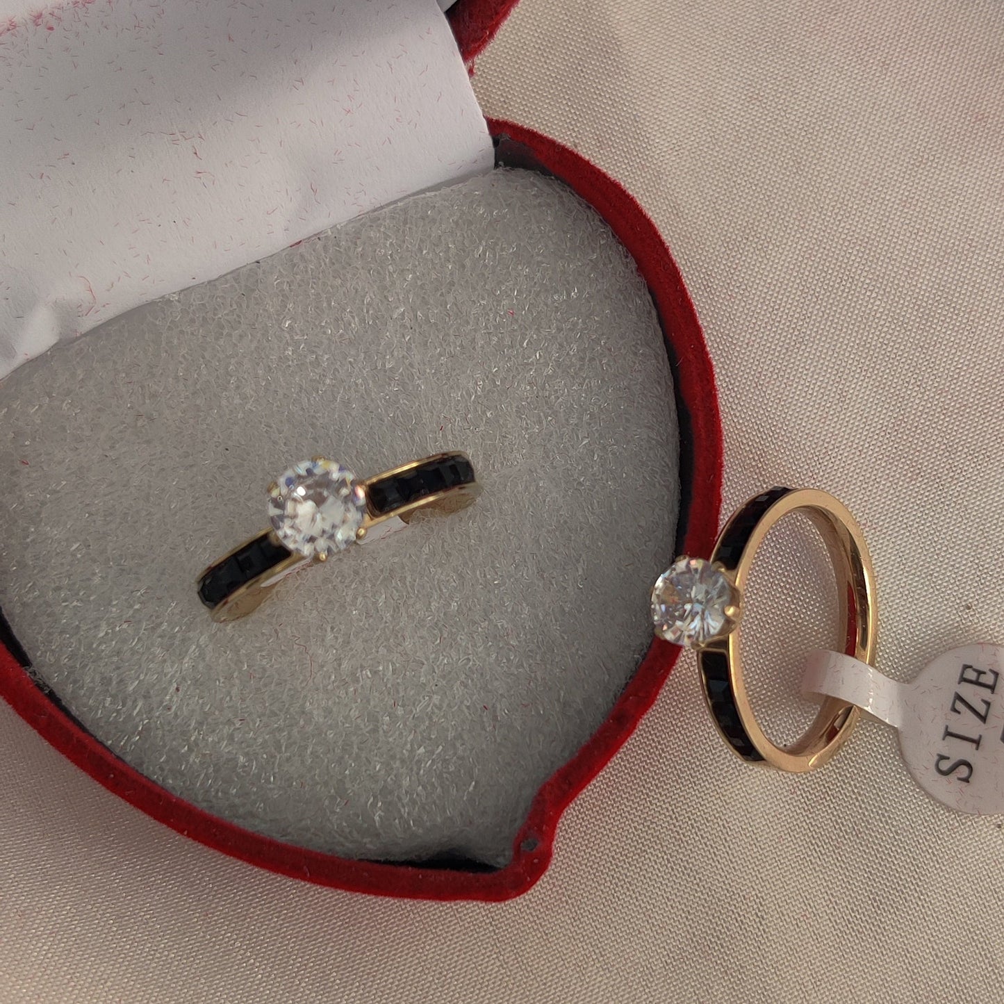 Beautiful Daimond Ring