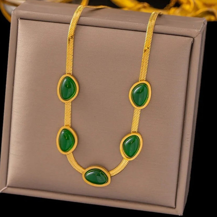 Five Green Stone Necklace N21