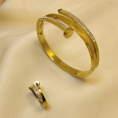 Nail Bracelet with Beautiful Ring