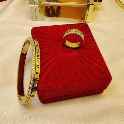 Roman Bracelet With Ring