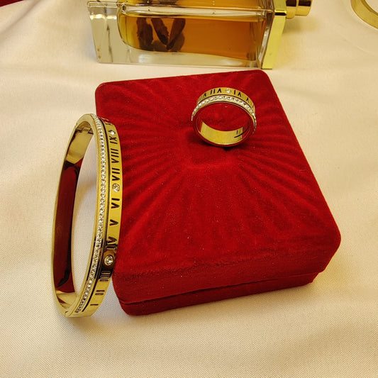 Roman Bracelet With Ring