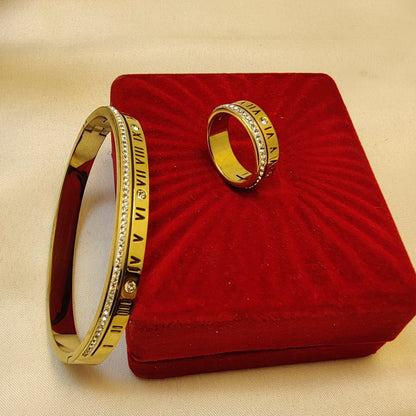 Roman Bracelet With Ring