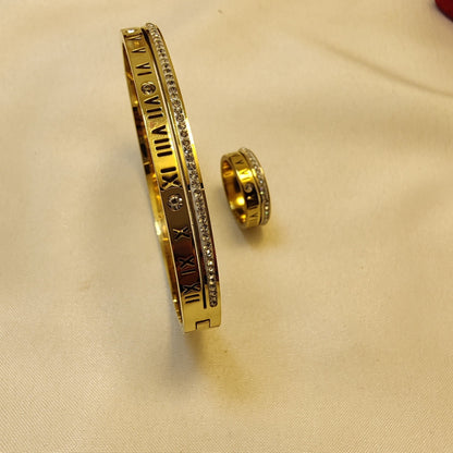 Roman Bracelet With Ring